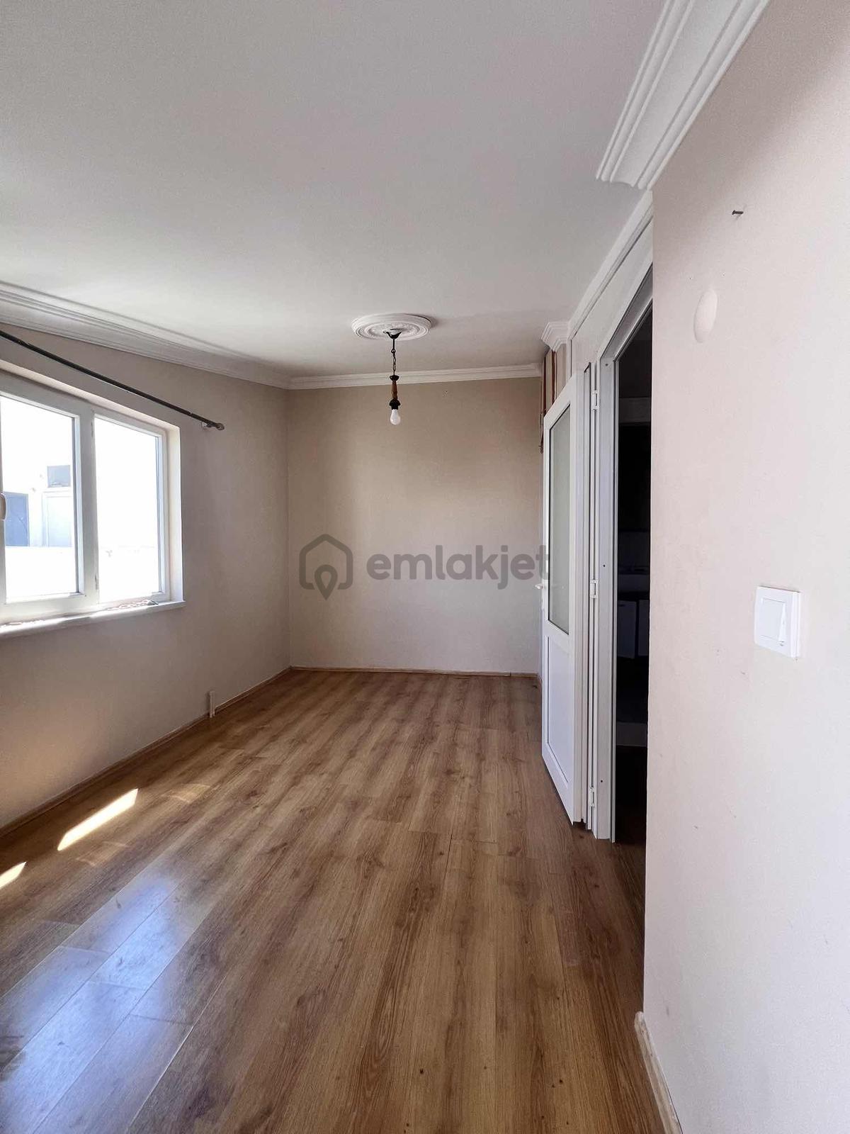 Uluç'ta Ayrı Mutfaklı 3+1 130m2 Üst Dublex Daire - 18