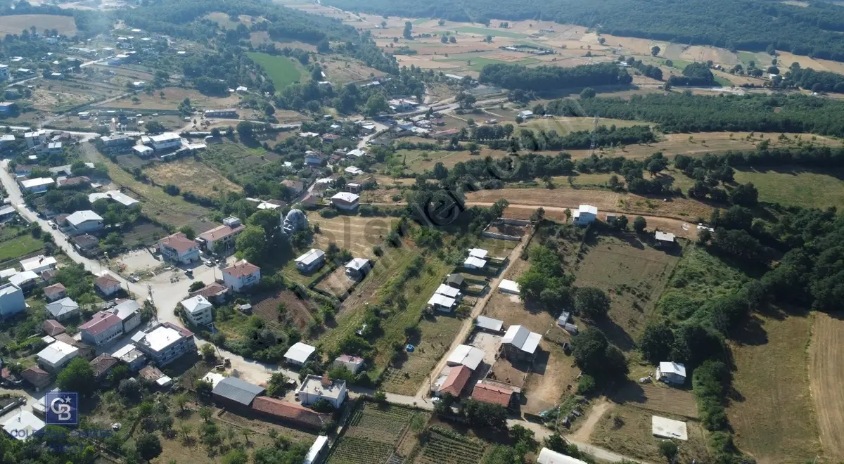 Unçukurunda Köy İçinde Arsa - 3