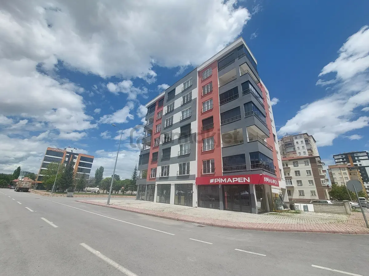 Mithatpaşa Kiralık 55 M2 Wcli Dükkan