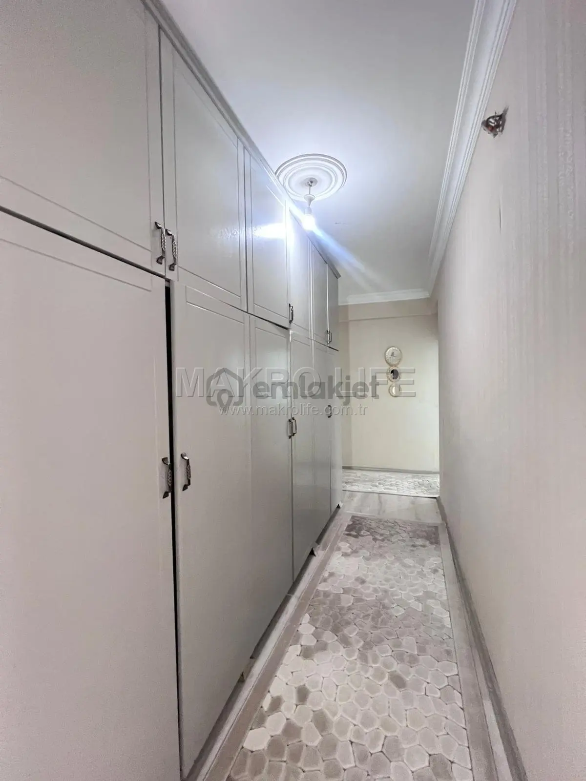 Diclekent Ana Cadde Üzeri Satılık Bakımlı Ara Kat Daire - 29