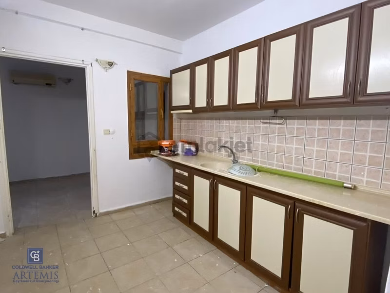 Kumbahçe Kiralık 2+1 Zemin Katı - 30