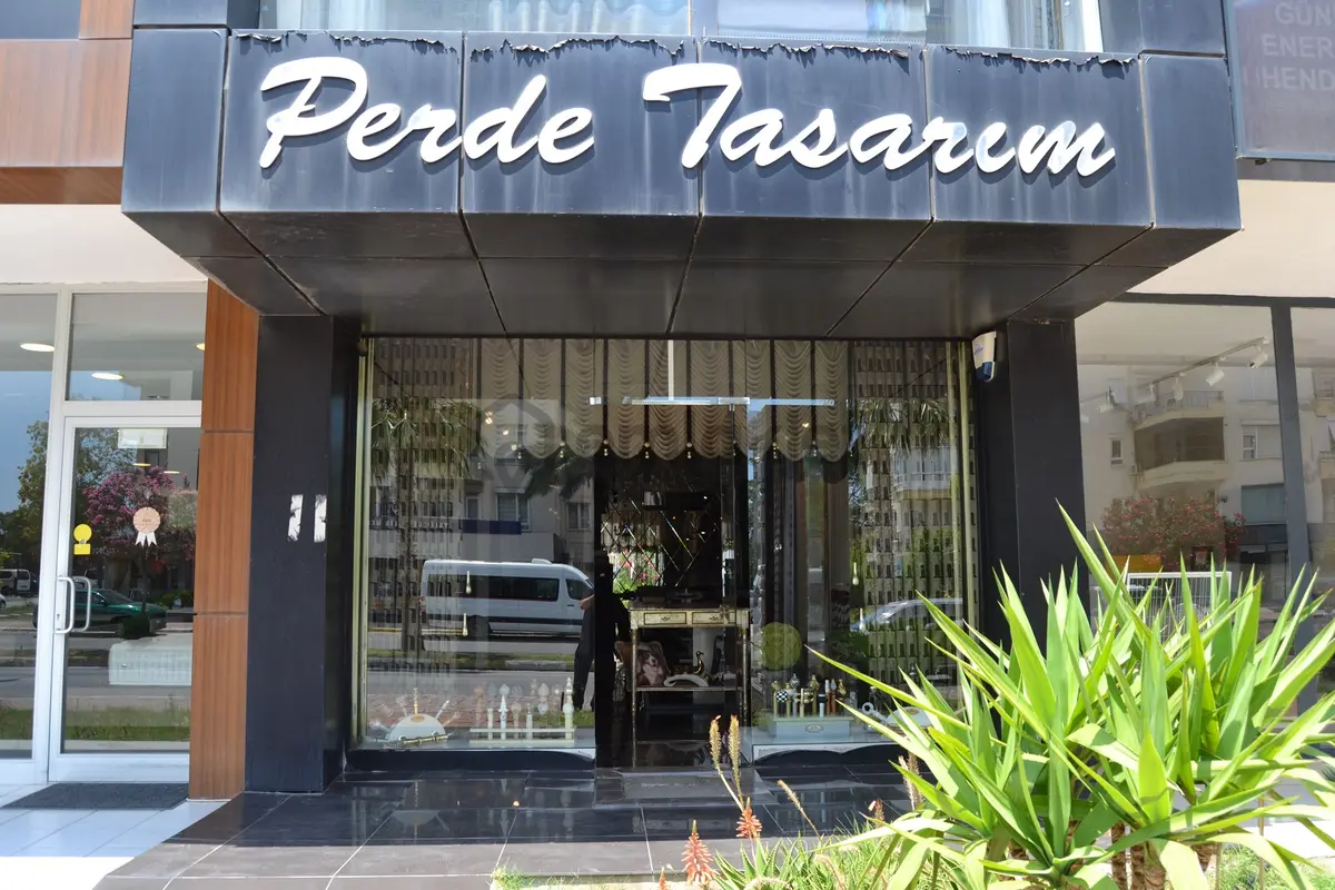 Perge Bulvarı'nda Devren Kiralık 3 Katlı Perde Mağazası - 15