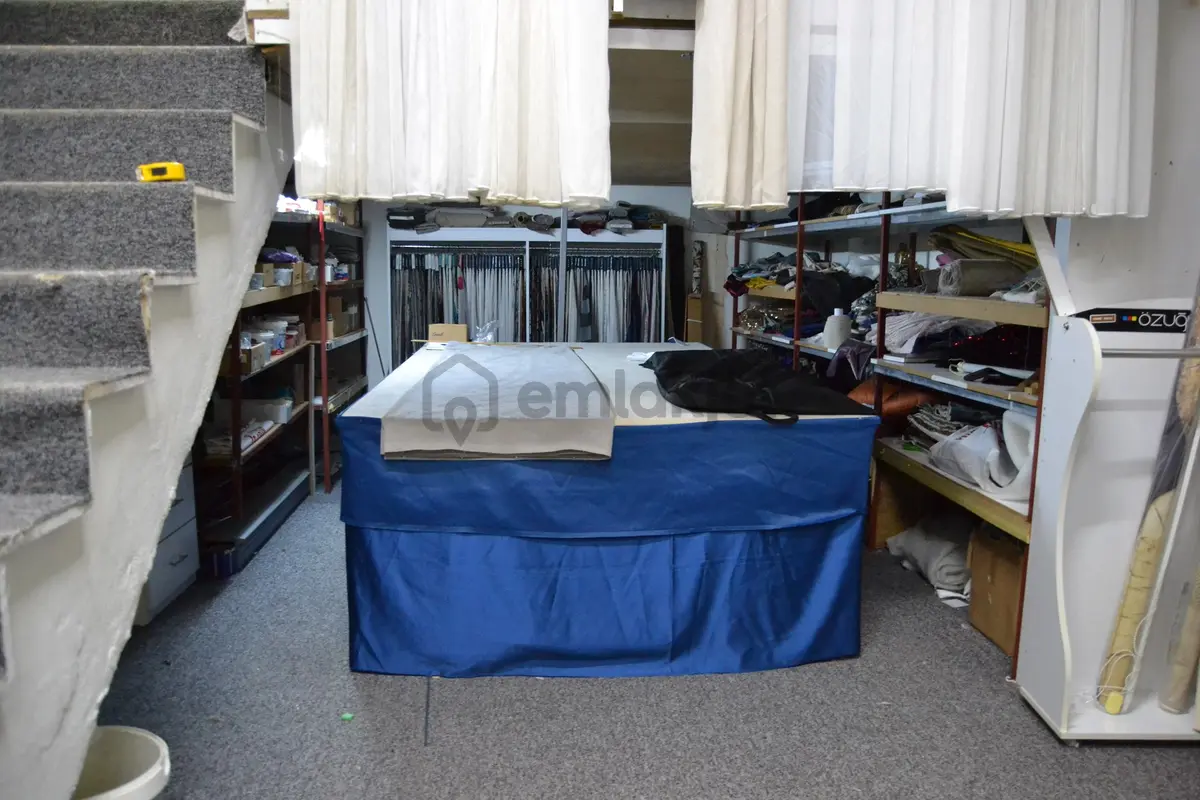 Perge Bulvarı'nda Devren Kiralık 3 Katlı Perde Mağazası - 24
