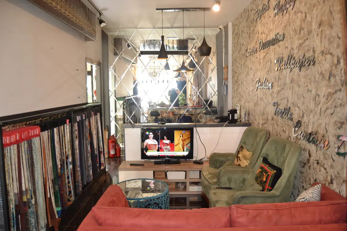 Perge Bulvarı'nda Devren Kiralık 3 Katlı Perde Mağazası - 16