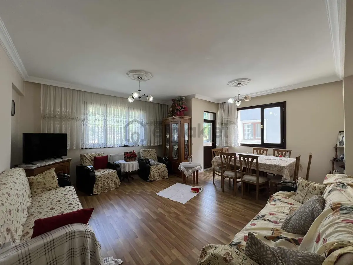 Bahçecikte Kiralık 3+1 Eşyalı Daire - 3