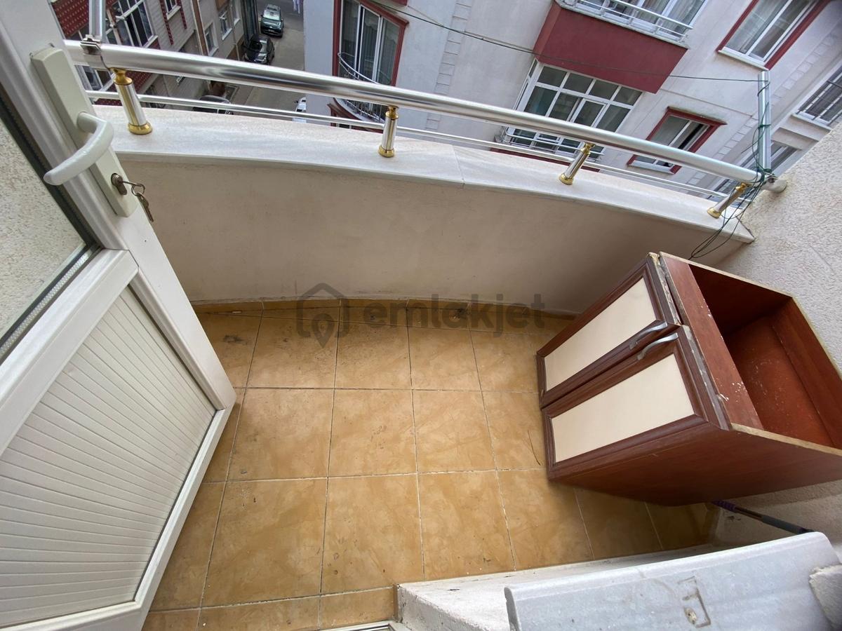Reşadiye Mahallesi 3+1 Acil Satılık Daire - 2