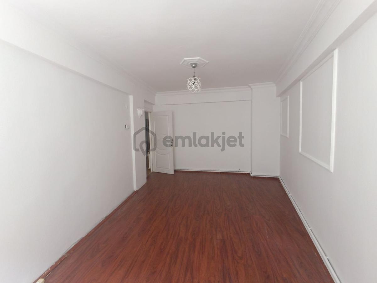 İlkadım Selahiye Mahallesinde Satılık Daire - 3