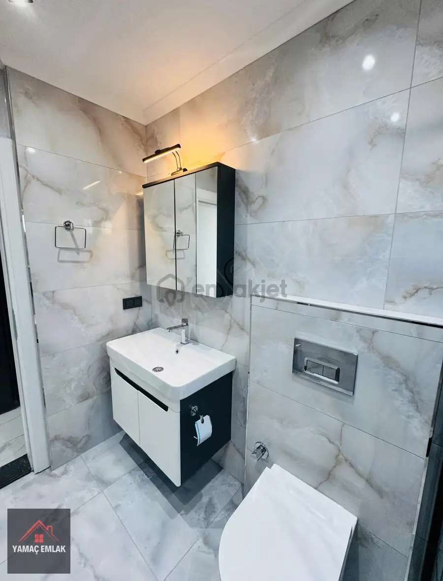 Didimde Satılık Asansörlü Sıfır Binada Ara Kat 1+1 Şık Daire - 16