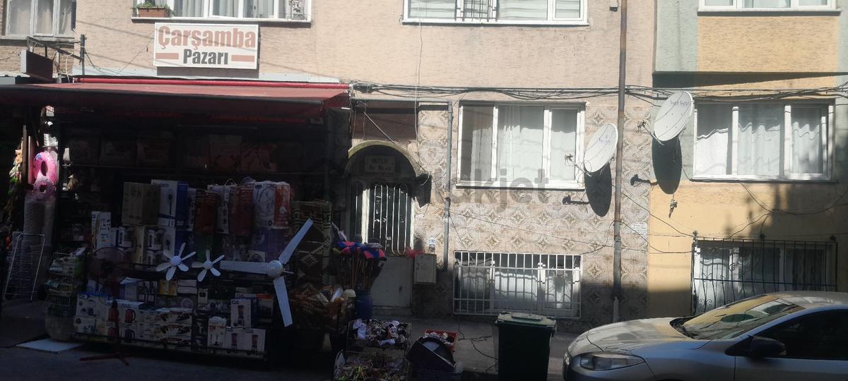 Kombili Ara Kat Balkonlu Satılık Daire - 33