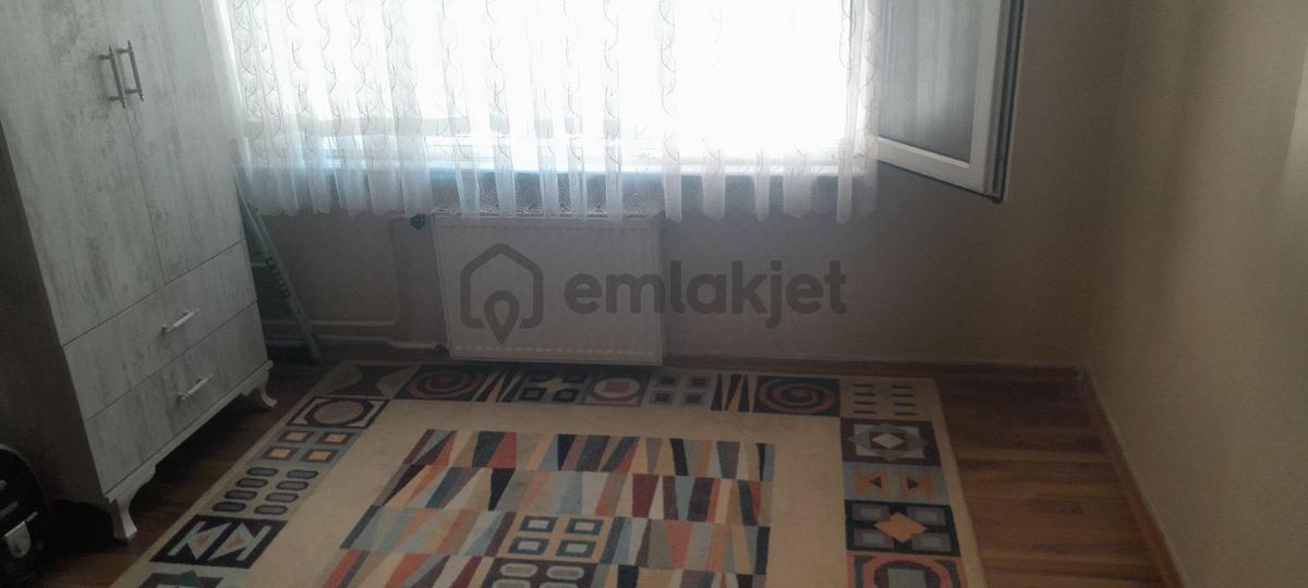 Kombili Ara Kat Balkonlu Satılık Daire - 25