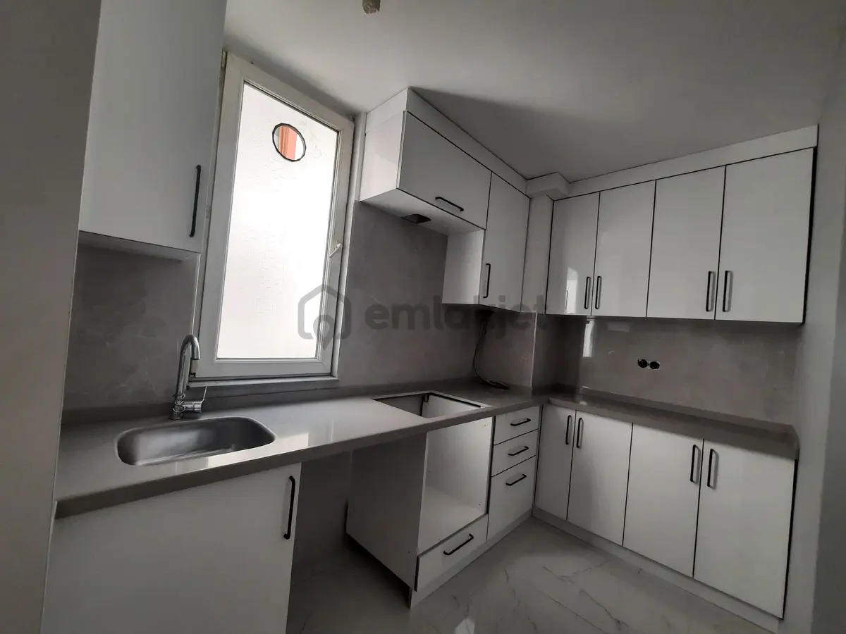 Ümraniye Armağanevler'de Satılık 2+1 Daıre - 16