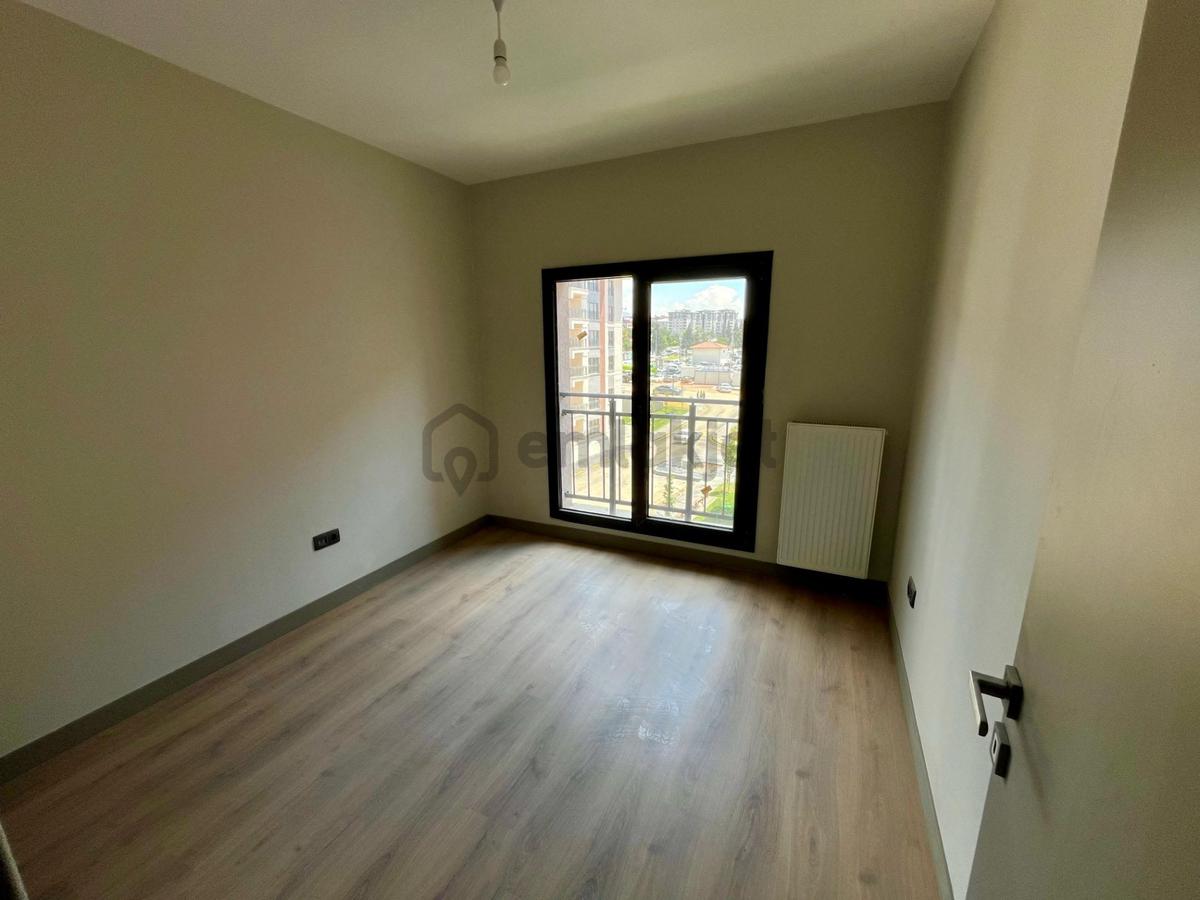 Amazon'dan Ebrarlar Toki'de Depozitosuz Kiralık 3+1 Daire - 7
