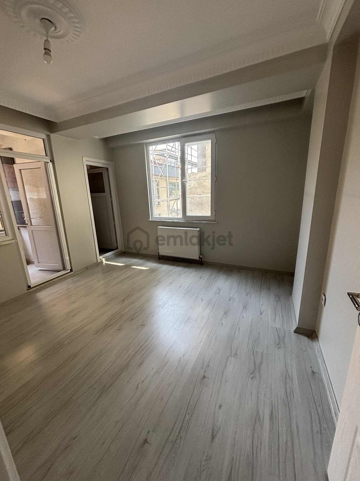 3 + 1 Satılık Balkonlu Ebeveyn Banyolu İskanlı Satılık Daire - 10