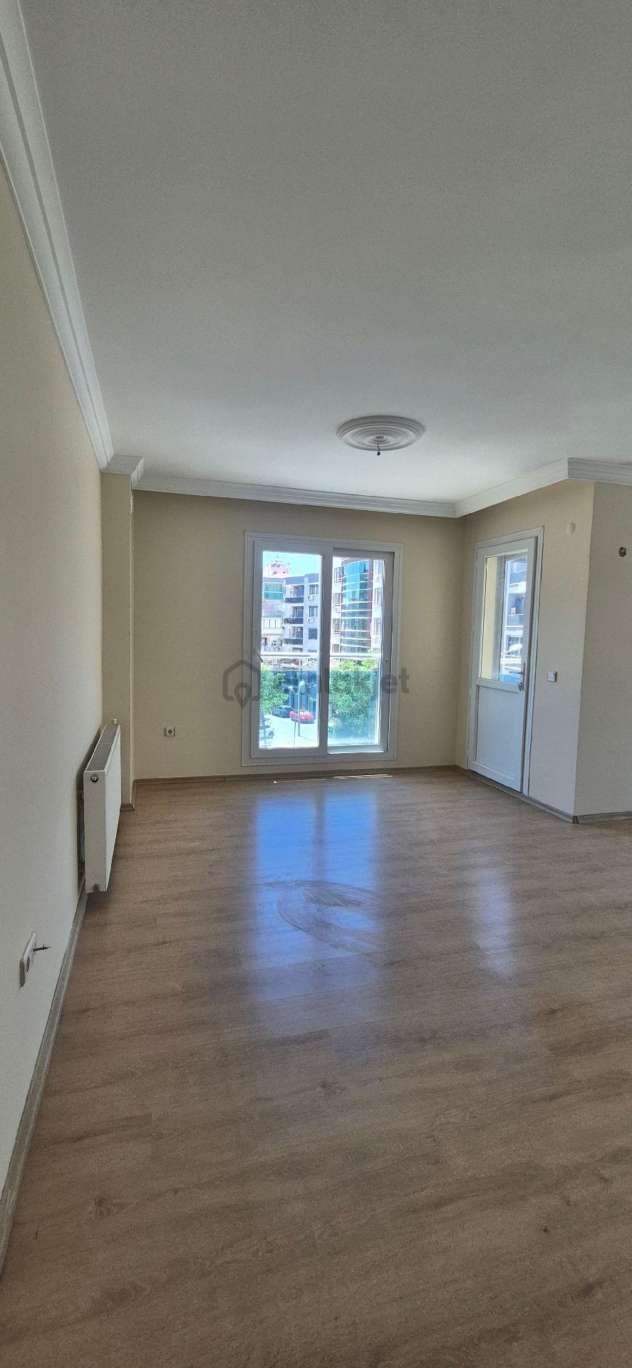 Bornova Da 3+1 Kiralık Geniş Daire - 25