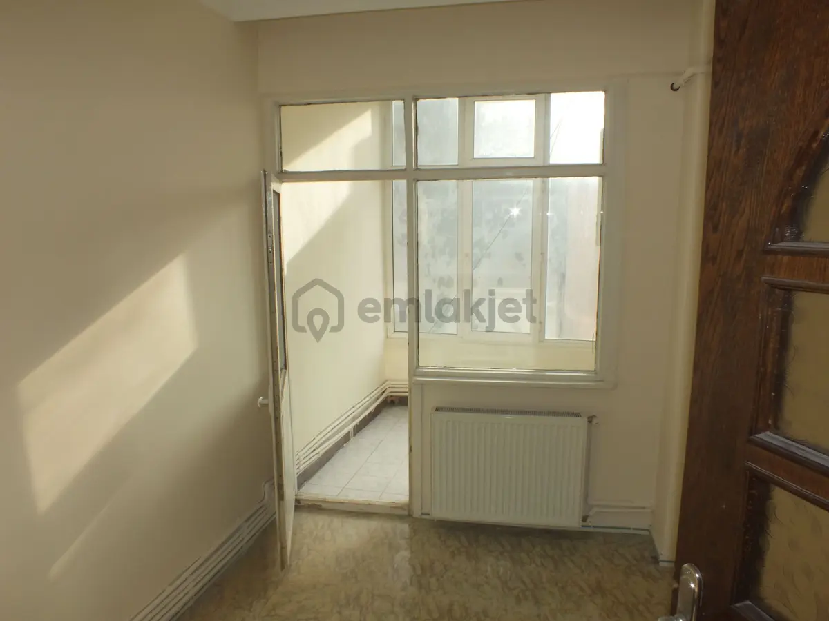 Çorlu Reşadiye'de Meydan Manzaralı Satılık 2+1 Daire - 7