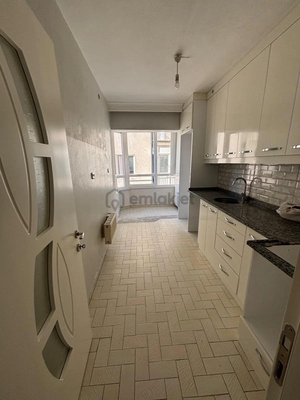 Sahibinden Emek Caddesinde Kiralık Daire
