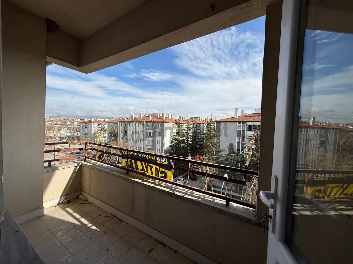 Dr. Sadık Ahmet Caddesi Üzeri Satılık 3+1 Daire - 18