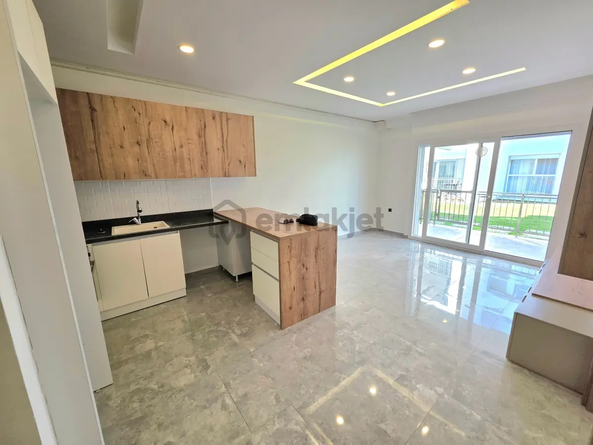 Kiralık Bahçe Katı 1+1 Lüks Daire - 17