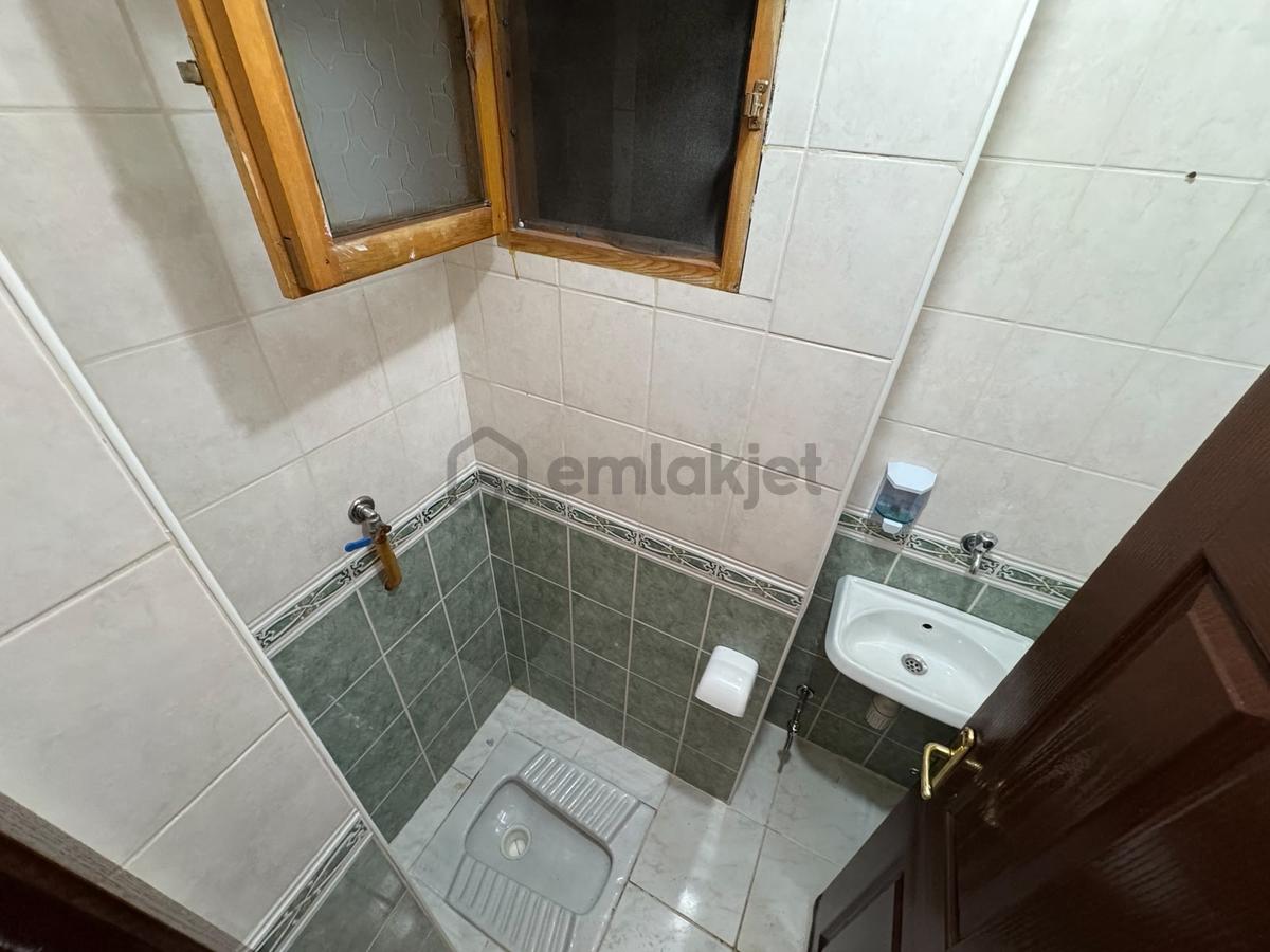 Bağlarbaşı'nda Satılık 3+1 Daire (10m2 Kilerli) - 29