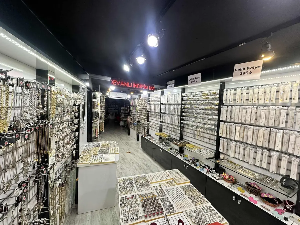 Boğa Heykeline 1dk 3 Katlı Dükkan - 3