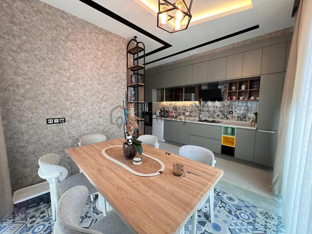 Denize 200 Metre Teras Kullanımlı Yüzme Havuzlu - 33