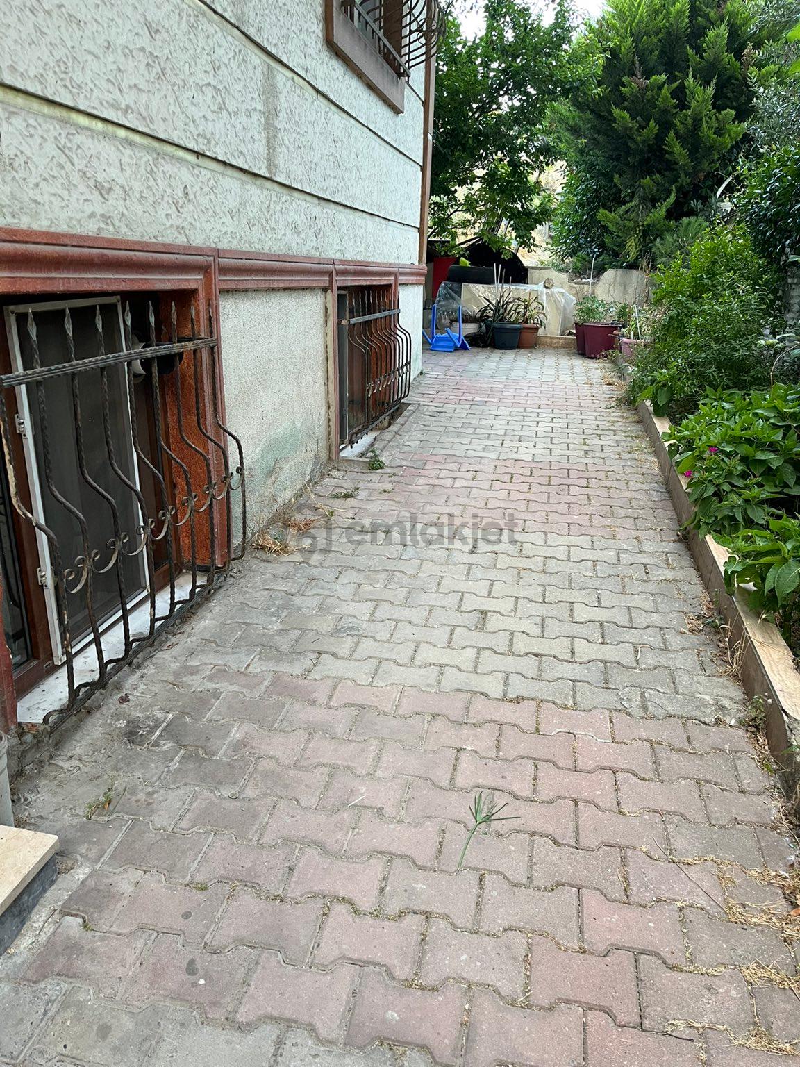 Sahibinden 1+1 Bahce Katı Dayre - 15