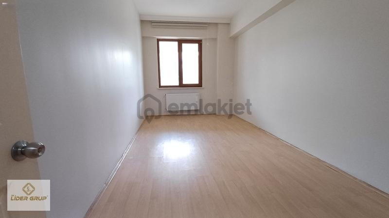 Eslider Gayriminkulden Batıkentde 3+1 - 27