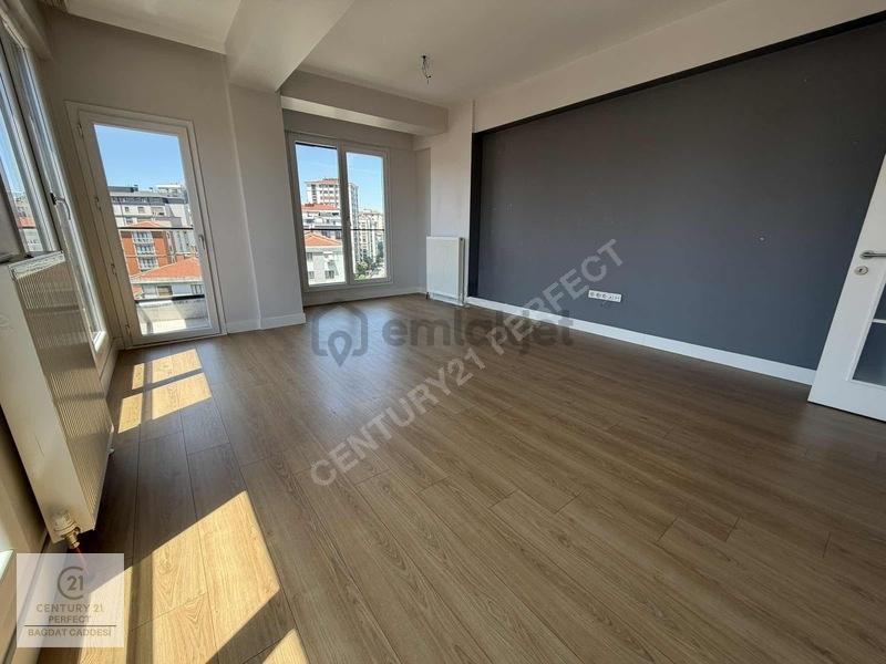 Sahrayıcedit Metroya 2 Dakika Kiralık 2+1 - 22