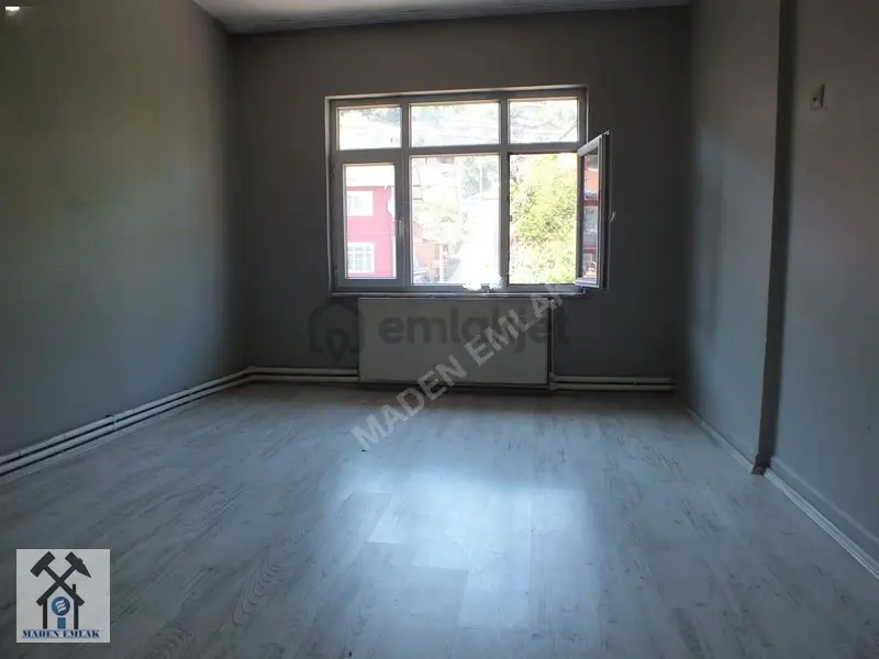 Aziziye Cad. Üzerinde Kiralık 2+1 Daire - 13