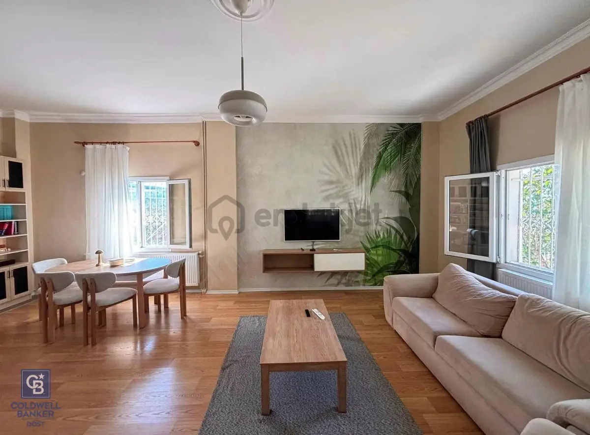 Güzelbahçe'de Müstakil Havuzlu Satılık Villa - 19