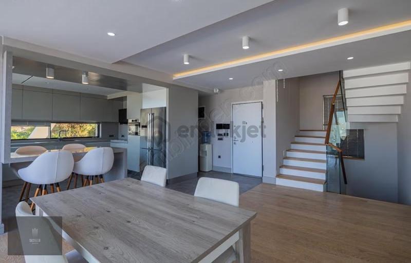 Gündoğan'da Deniz Manzaralı, Lüks Kiralık Villa - 27