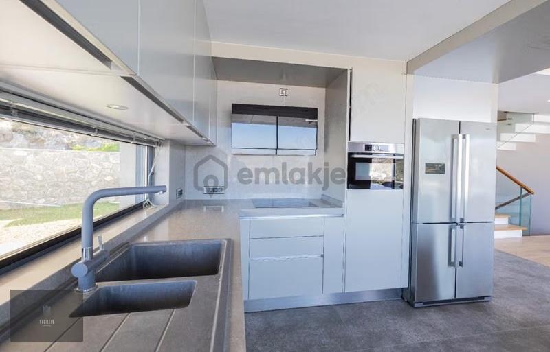 Gündoğan'da Deniz Manzaralı, Lüks Kiralık Villa - 20