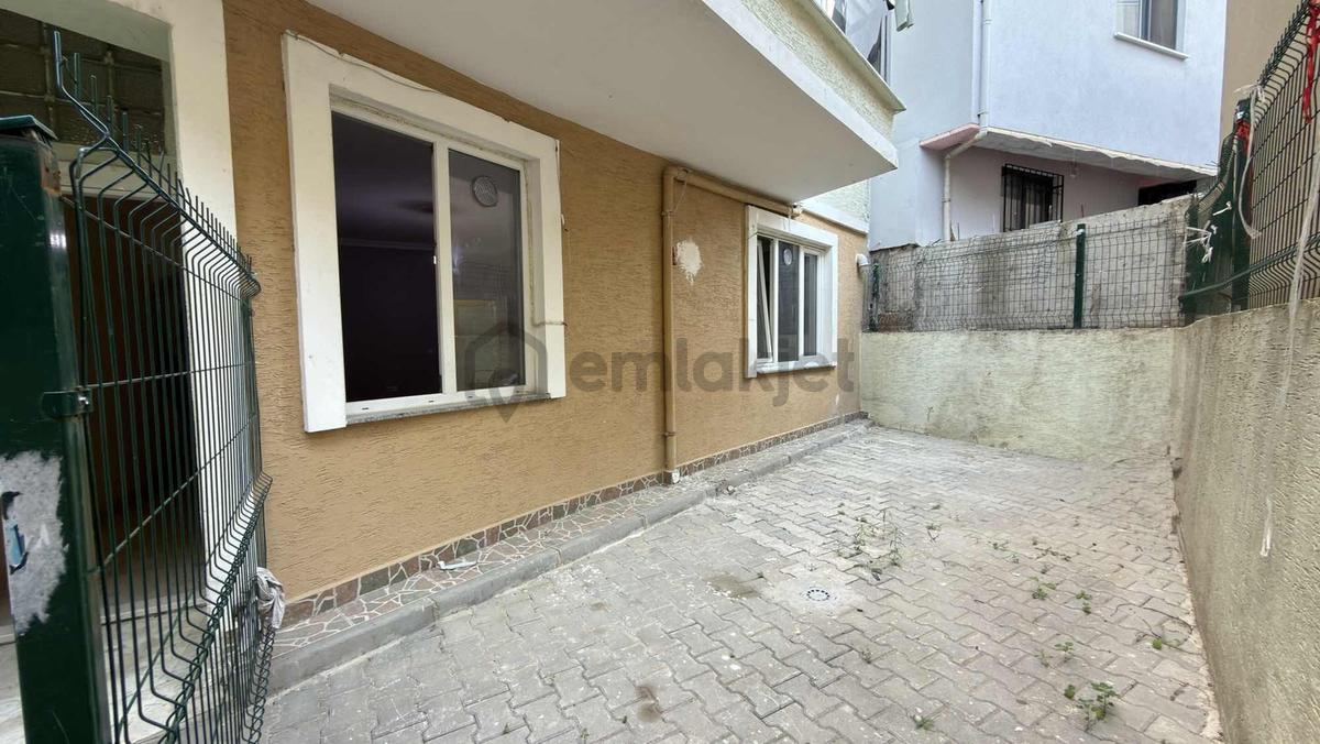 Demirci'de Kiralık 2+1 Bahçeli Daire - 6