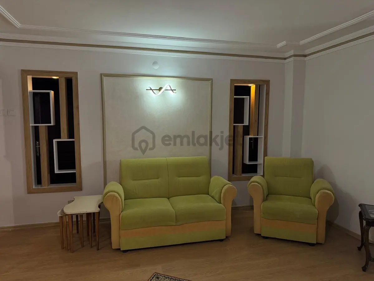 Karşıyaka Merkezi Lokasyonda Yapılı 3+1 Daire - 7