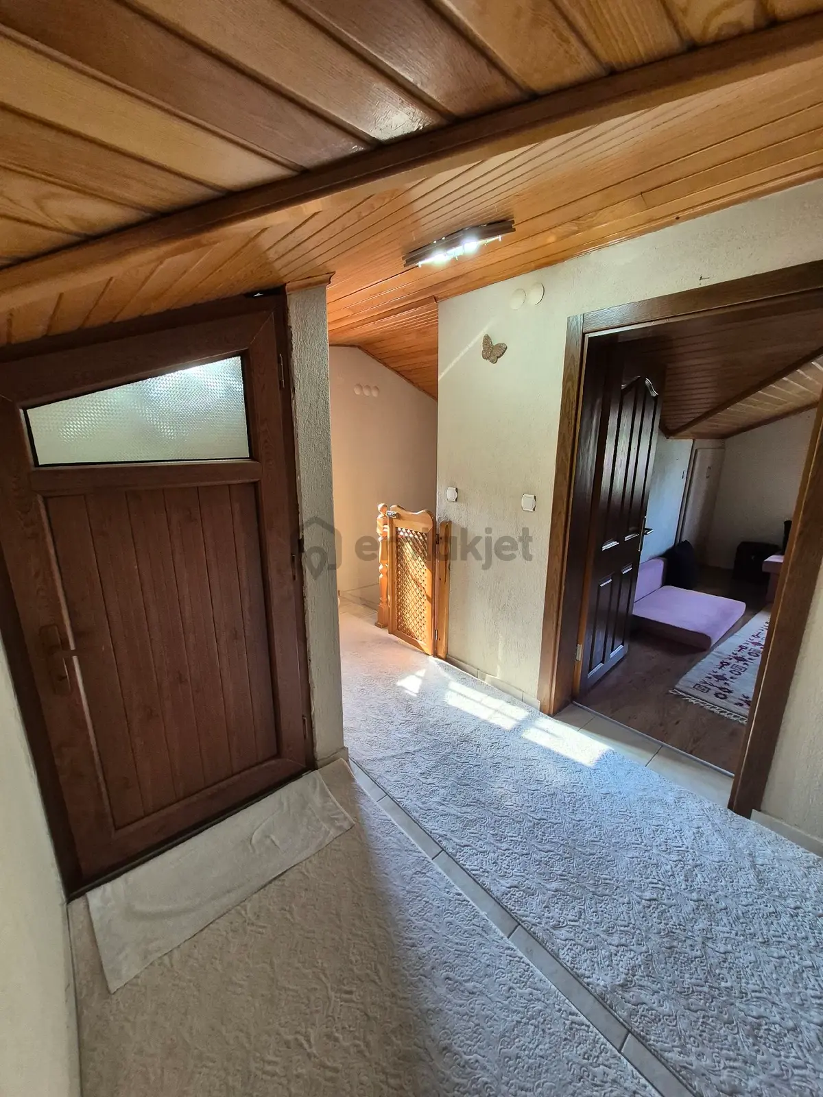 Isparta M.töngede Muhteşem 3 Katlı 4+1 Villa Merkezde Doğal Yaşam - 23