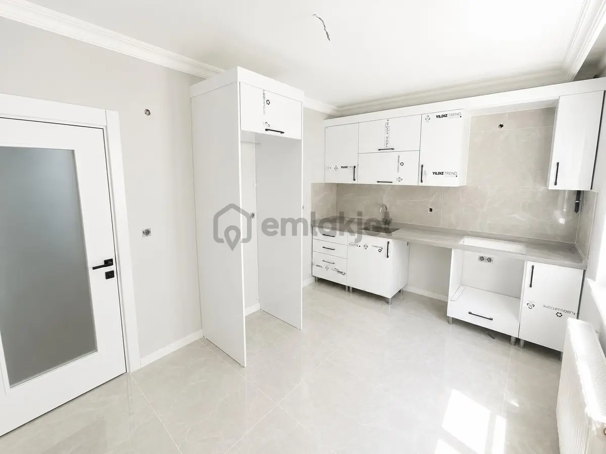 Veysel Karani Mah. Acil!!! 3+1 Satılık Daire 105m² - 22