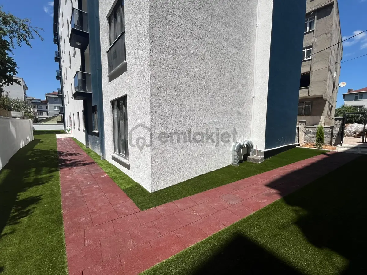 Veysel Karani Mah. Acil!!! 3+1 Satılık Daire 105m² - 3