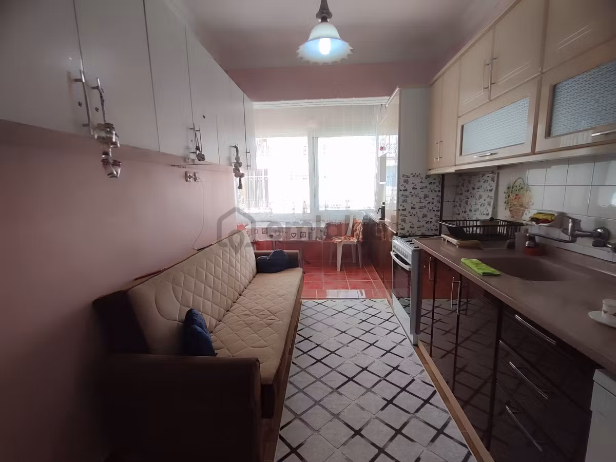 Kardeşten Akçay Salı Pazarı Civarı Denize 300 Mt. Geniş 2+1 Daire - 8
