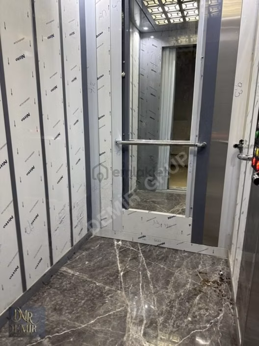 Üniversite Mahallesi'nde Sıfır 1+1 Daire (net 40m²) - 2