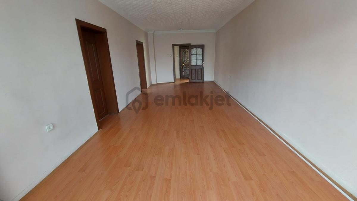 Metro Yanı Cadde Üzeri 3+1 Kiralık Daire - 14
