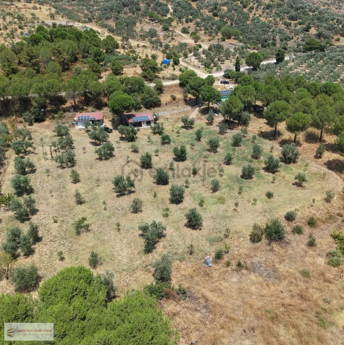 Dikili Kroba'da Mütsakil Bağ Tek Katlı Bağ Evi - 5