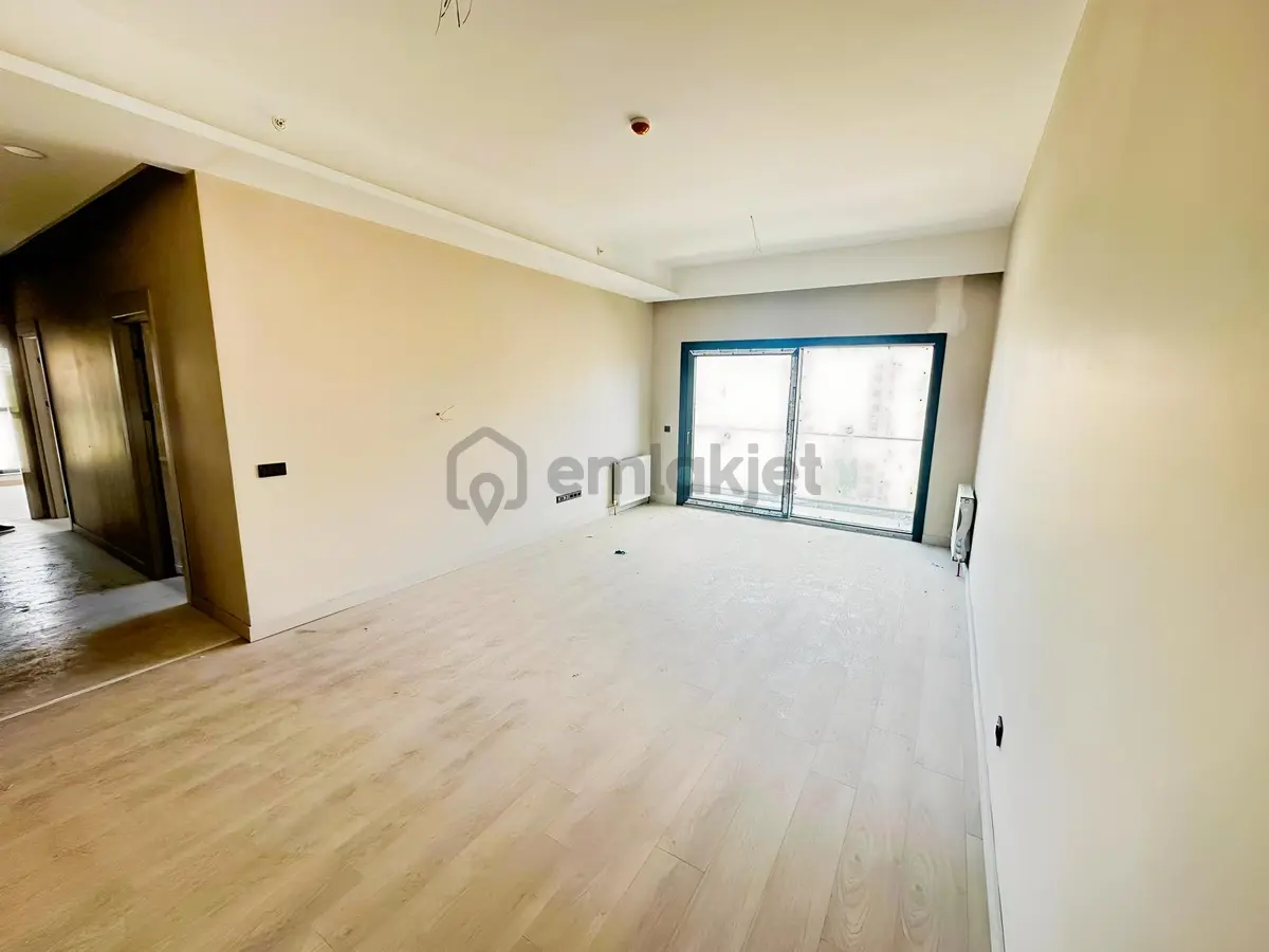 Eryaman Metromall Teras Evler 15 Kat Köşe Daire - 13