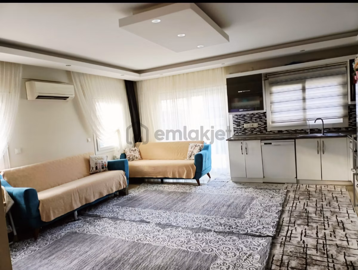 Yeni Foça Merkez 'de Satılık 2+1 Ara Kat Daire - 3