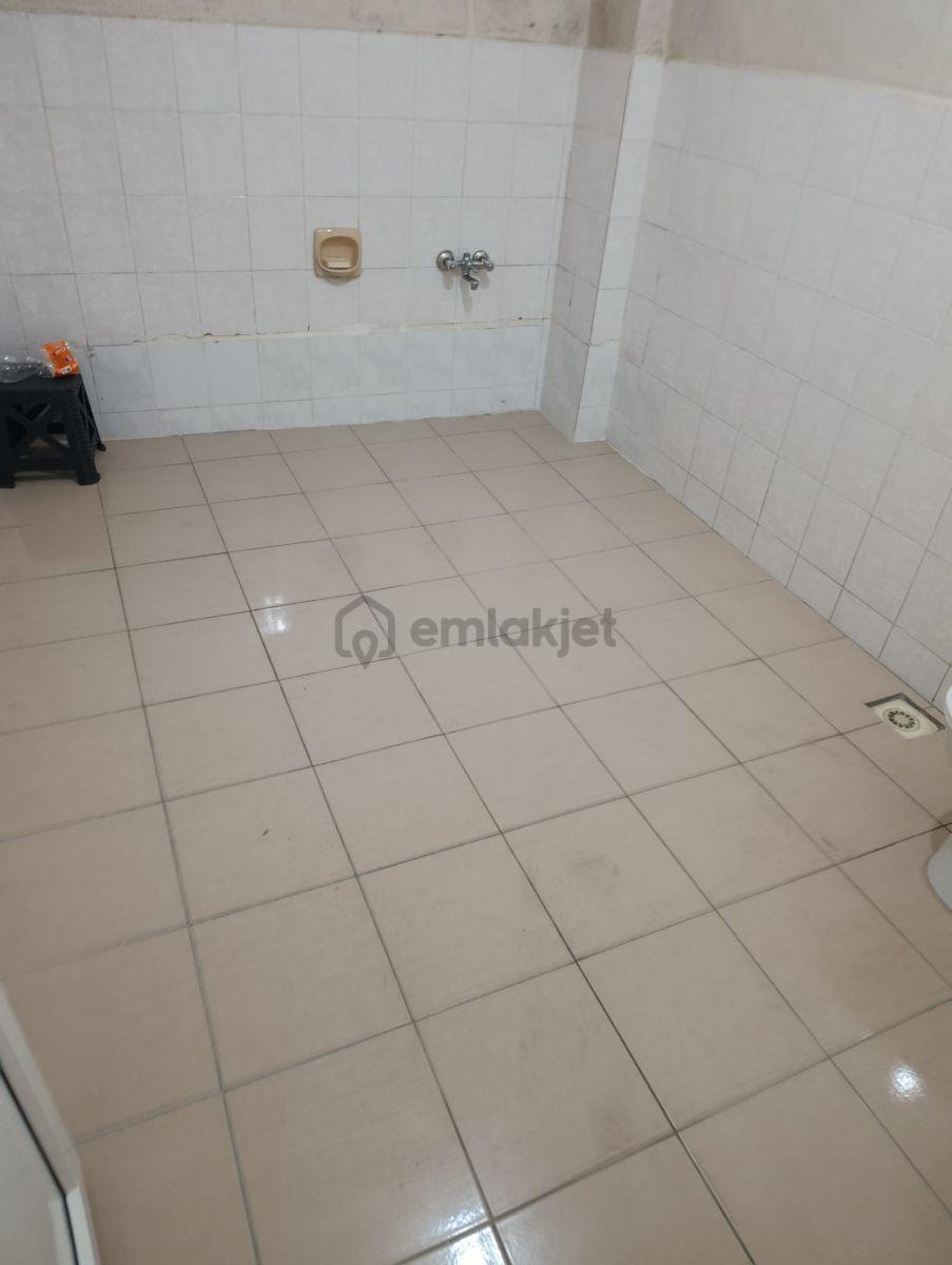 Net'ten Güvercintepe'de Kiralık 3+1 - 16