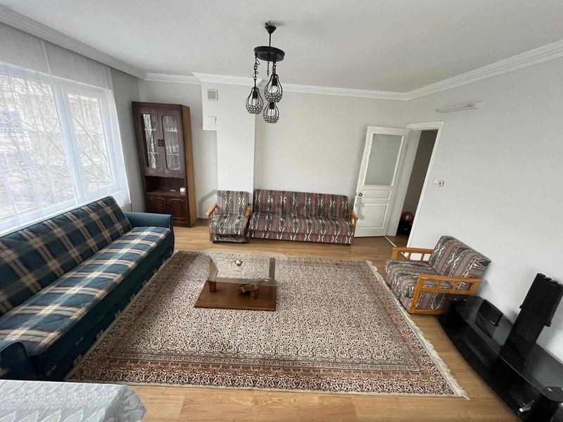 Akçay Köşemden Deniz Gören Merkezde Eşyalı 2+1 Kiralık Daire