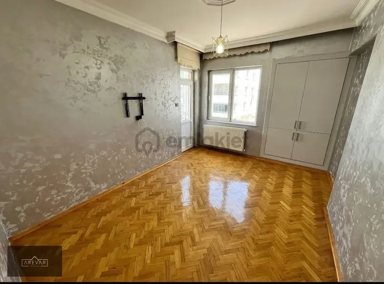 Arevardan İbrahimli'de Satılık 4+1 Bakımlı Daire - 15