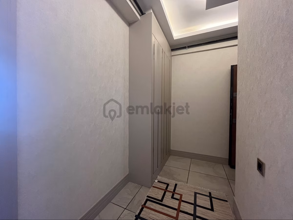 Bağcılar Havalimanı Civarında 2+1 Sıfır Daire - 12