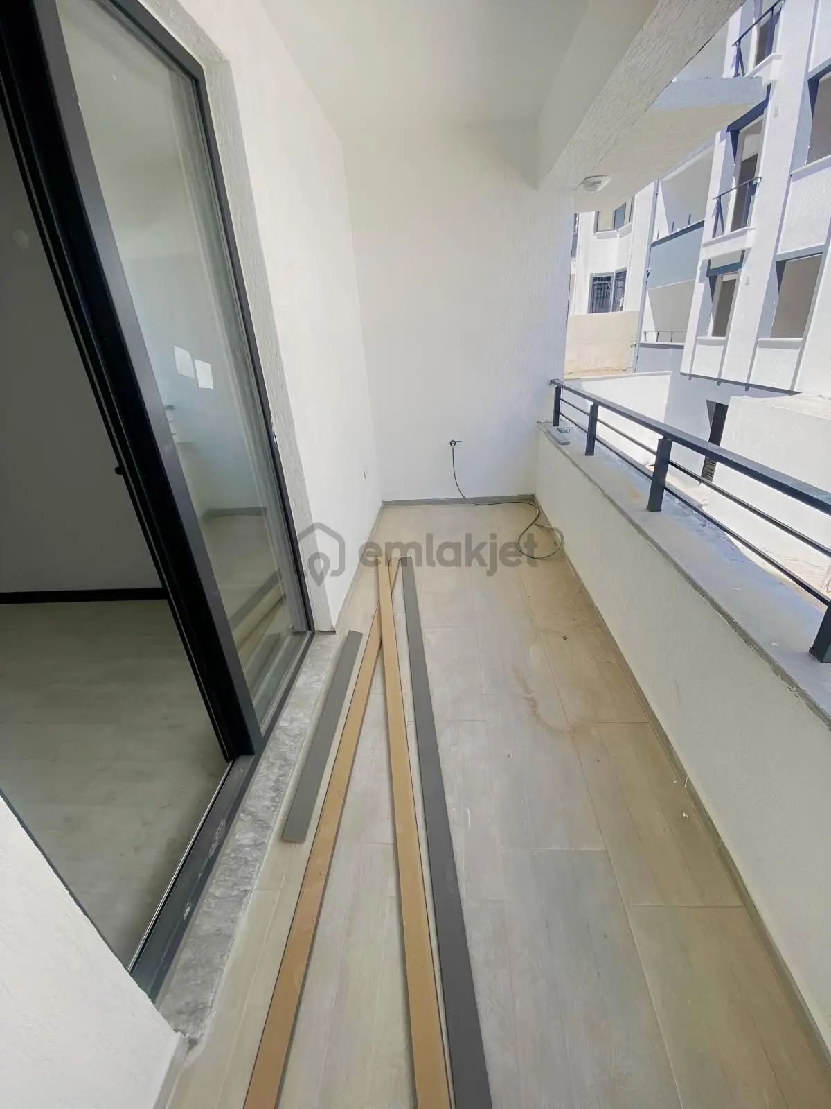Prestijden Ön Cephe Ebeveyn Banyolu Asansörlü Sıfır 3+1 - 12