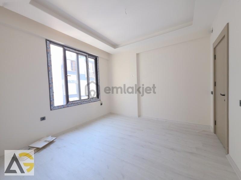 Auradan Toros Devlet Hastanesi Civarı Satılık 2+1 Daire - 5