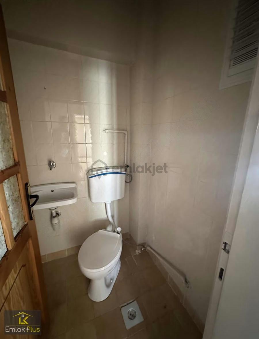 Emlak Plus'tan Mevlana Caddesinde Kiralık Asansörlü 3+1 - 13